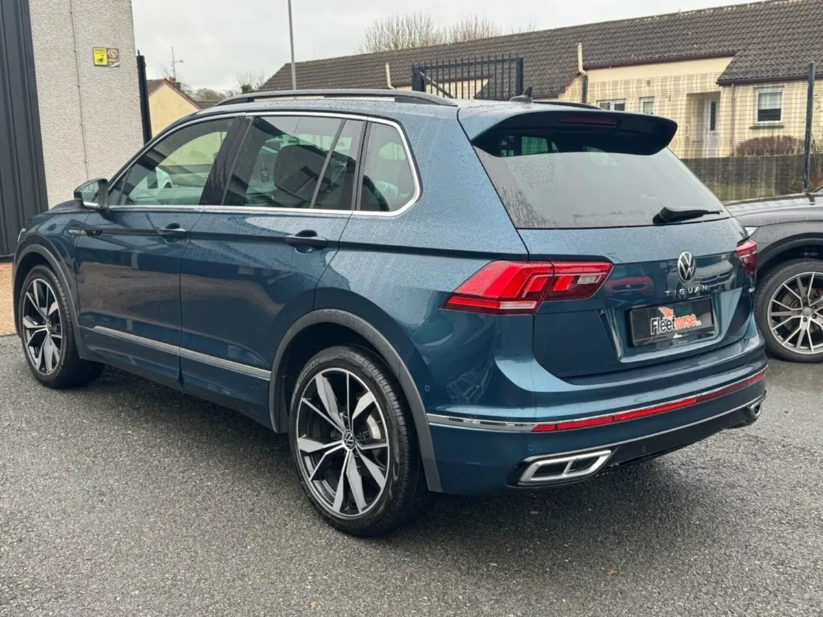 2.0 TDI R-Line SUV 5dr Diesel DSG 4Motion Euro 6 ( - Image 4
