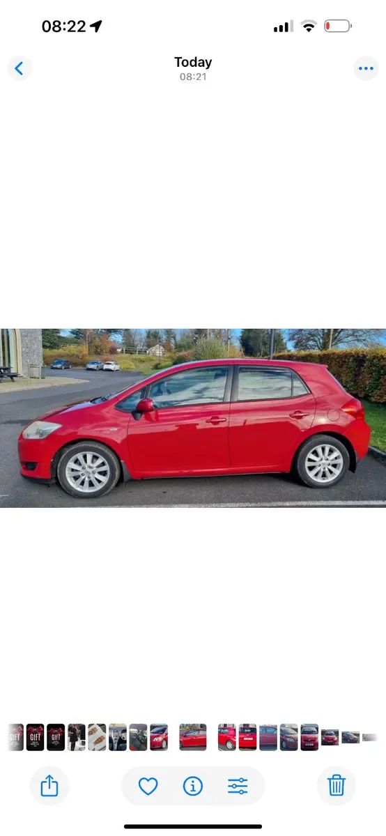 Toyota Auris 2009 - Image 1