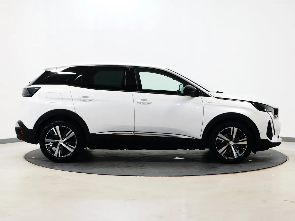 *96* 2022 Peugeot 3008 1.6 ALLURE AUTO - Image 3