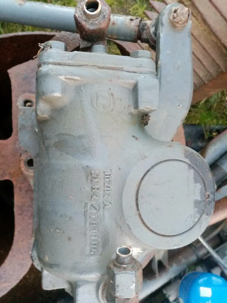 Dad lf  steering box