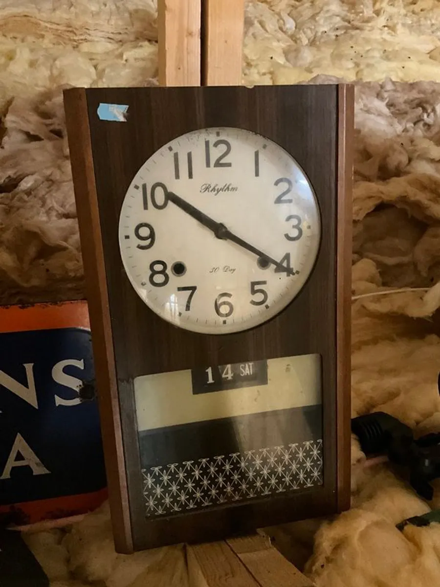 Retro Rhythm Vintage Wall Clock