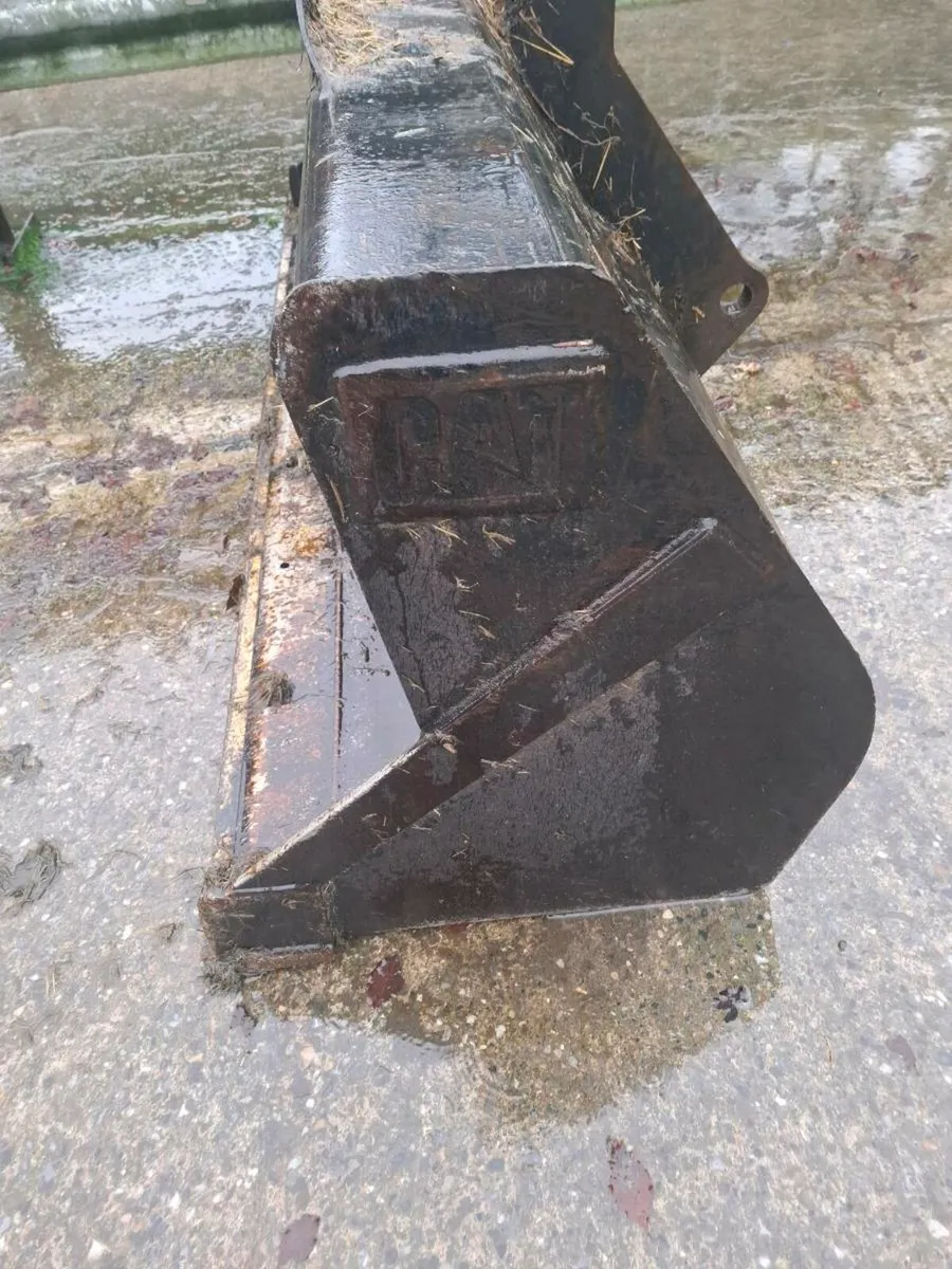 Cat loader  bucket - Image 3