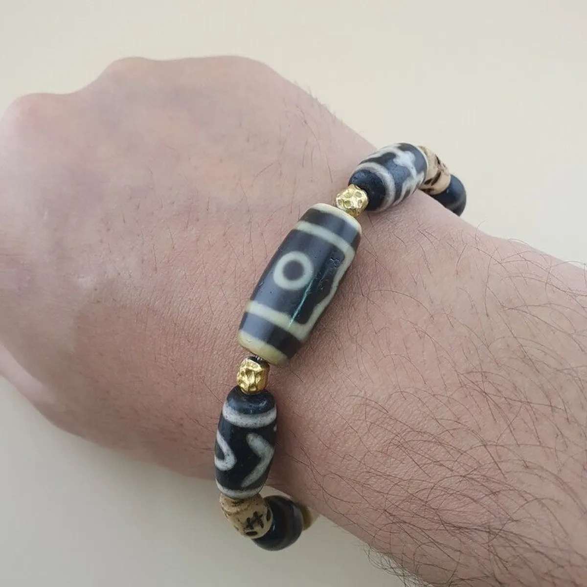 Vintage 2 Eyes Himalayan Tibetan & Unique Pattern Agate Beads Bracelet - Image 2