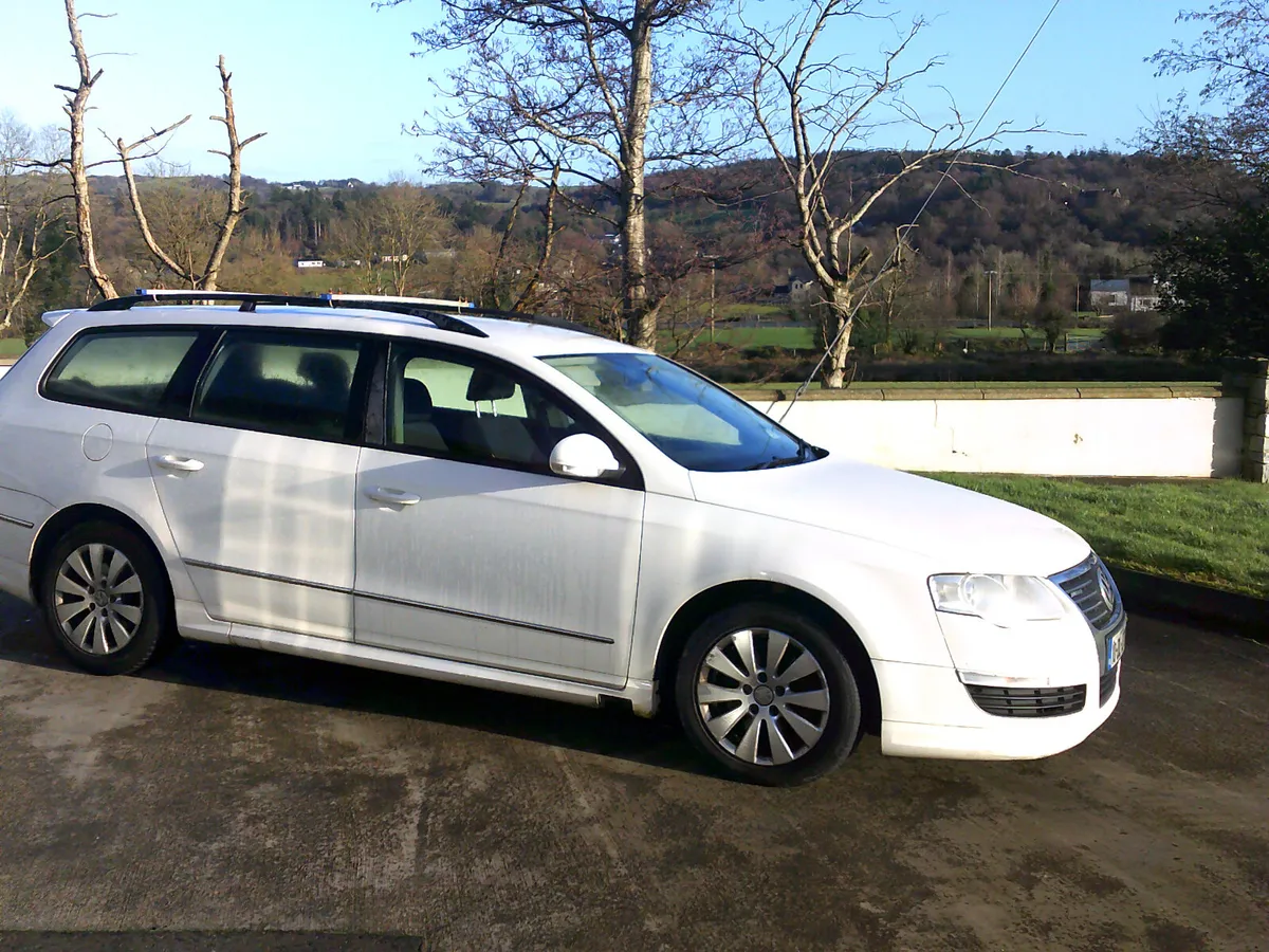 Volkswagen Passat 2010--NCT 2027 - Image 4