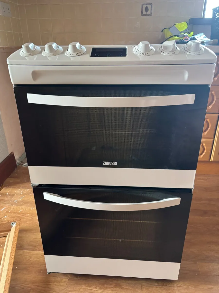 Zanussi Gas Oven - Image 1