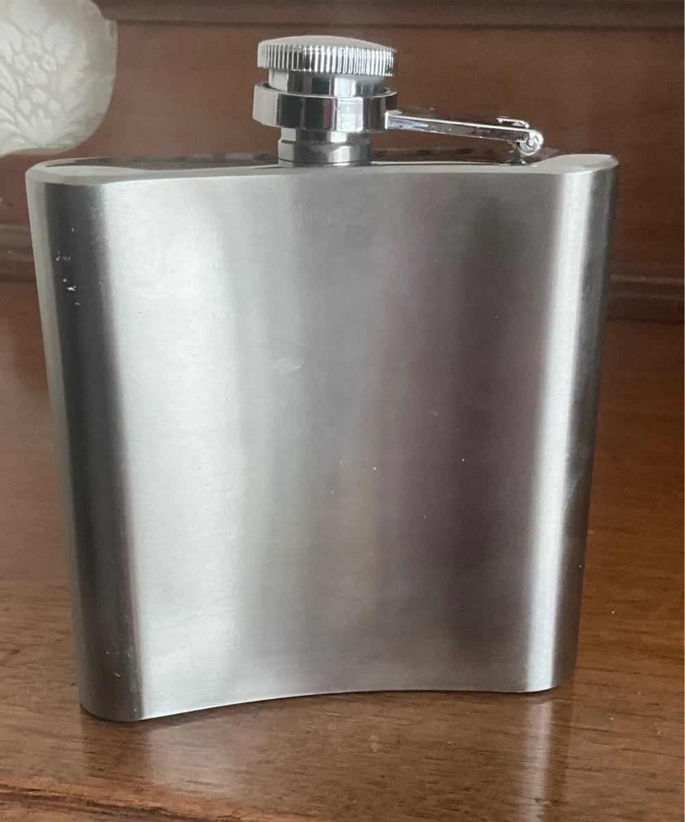 Stainless Steel Pocket Flask - Image 2