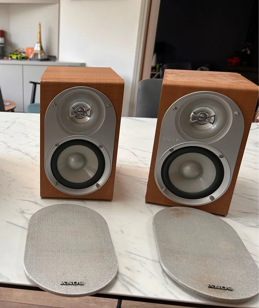 2 x Sony Speakers - Image 1