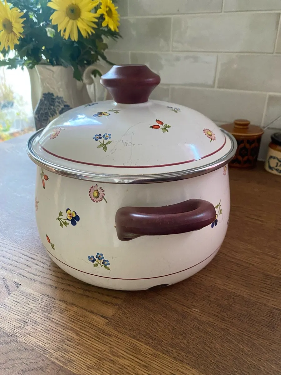 Villeroy & Boch Petite Fleur Enamel Pot - Image 3