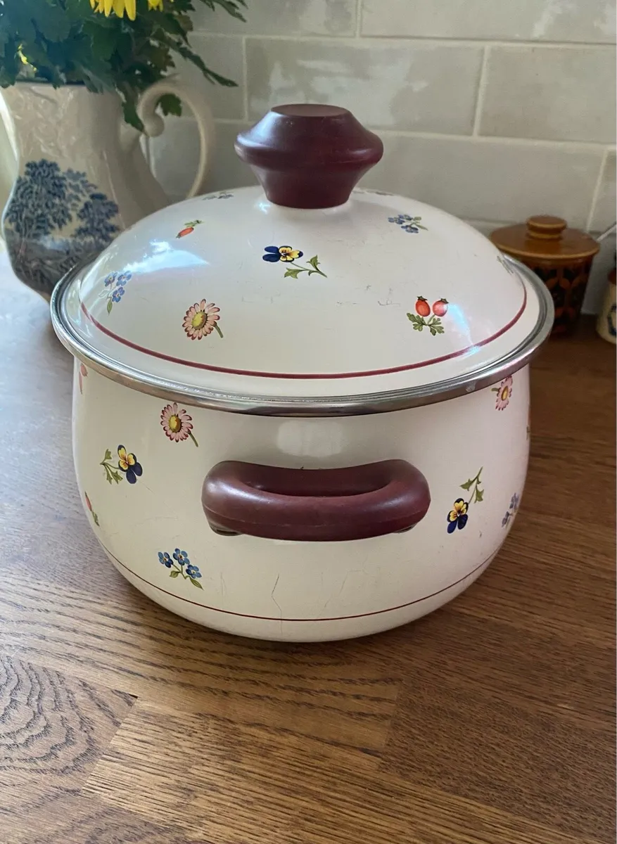 Villeroy & Boch Petite Fleur Enamel Pot - Image 4