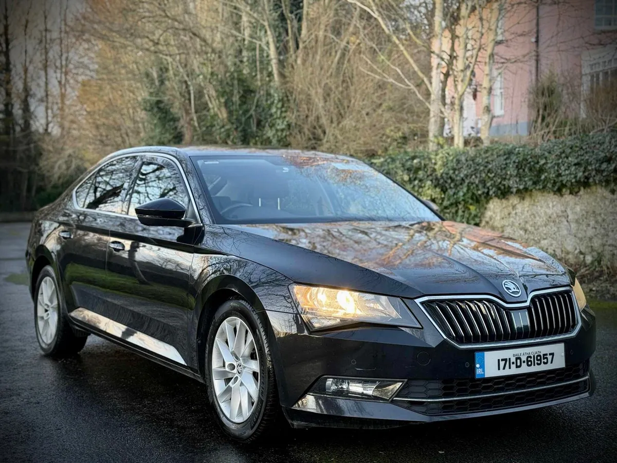 Skoda Superb Highline Low Km Warranty offered - Image 2