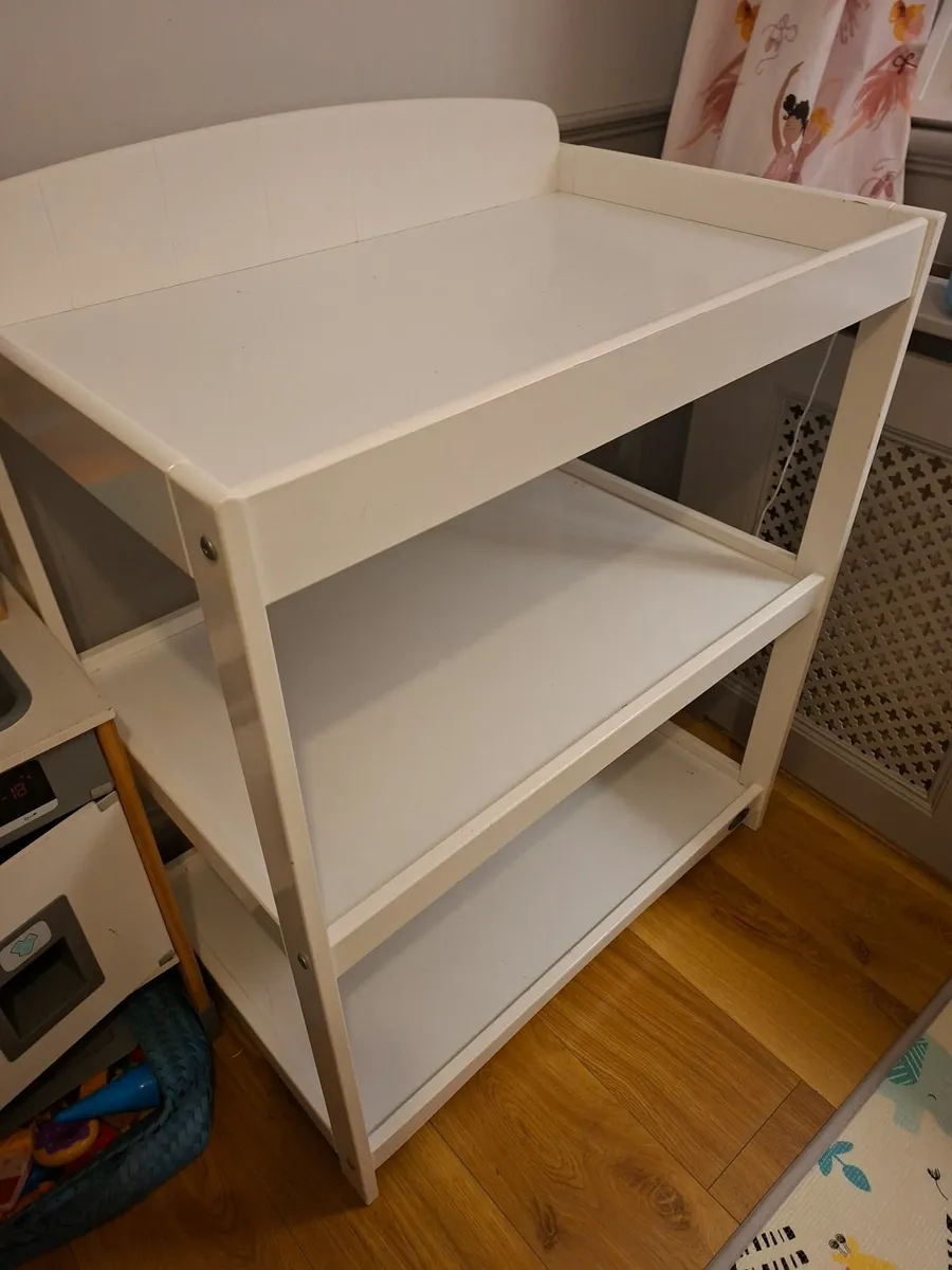 Baby changing unit - Image 4