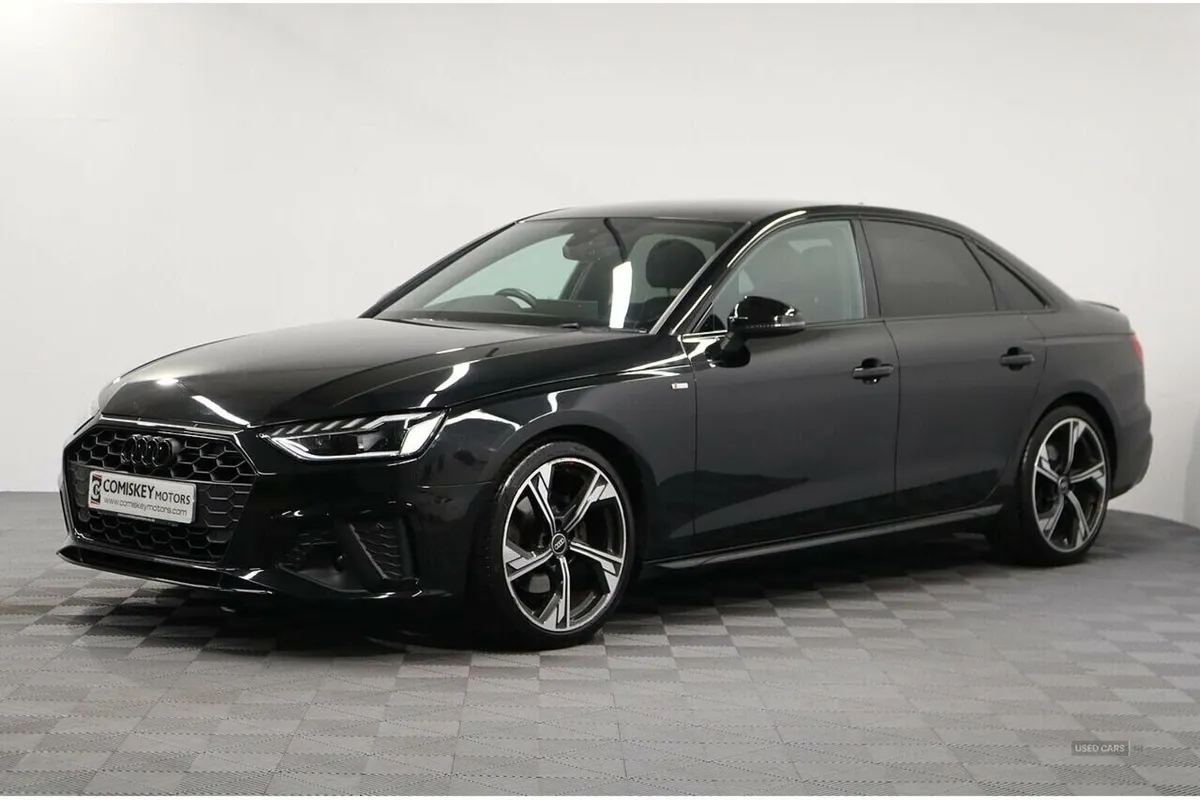 Audi A4 TDI Black Edition - Image 3