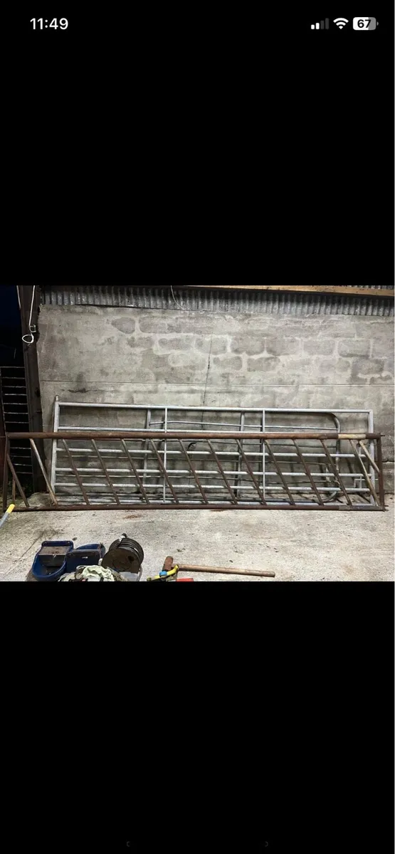 Feeding barriers - Image 1