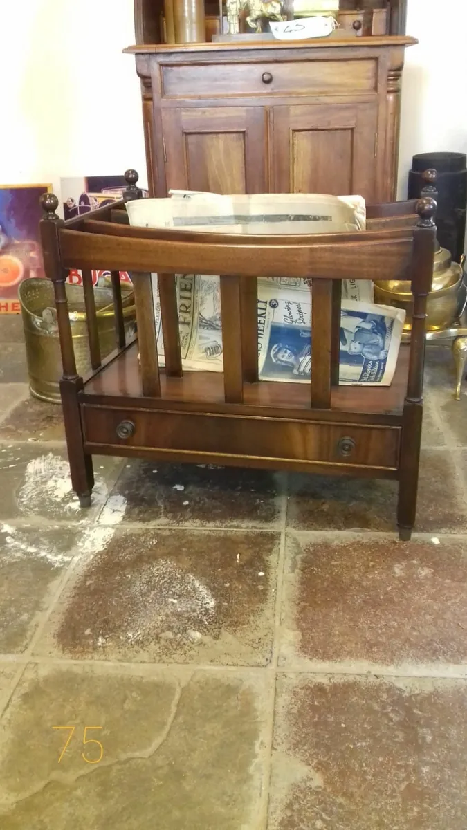 Vintage mahogany Canterbury with drawers