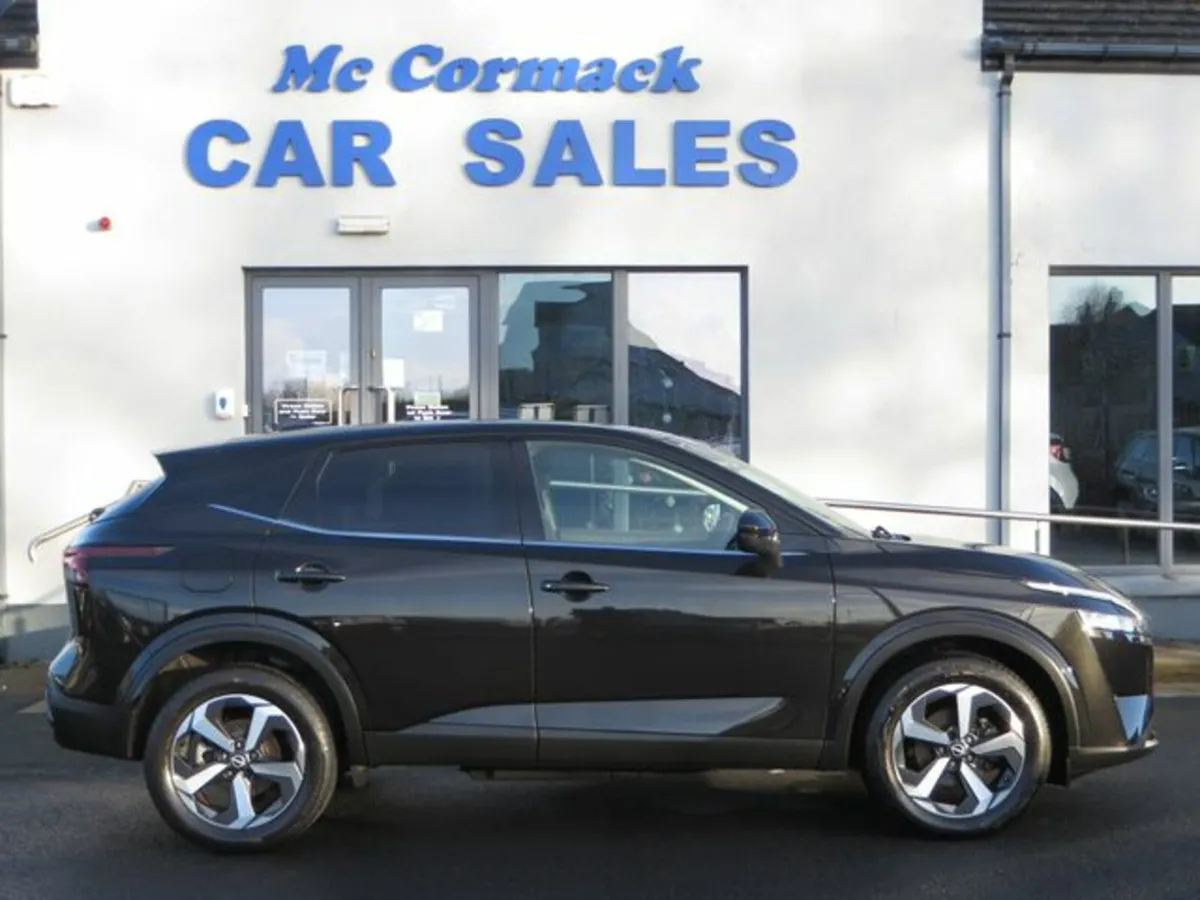 Nissan Qashqai DIG-T N-CONNECTA - Image 2