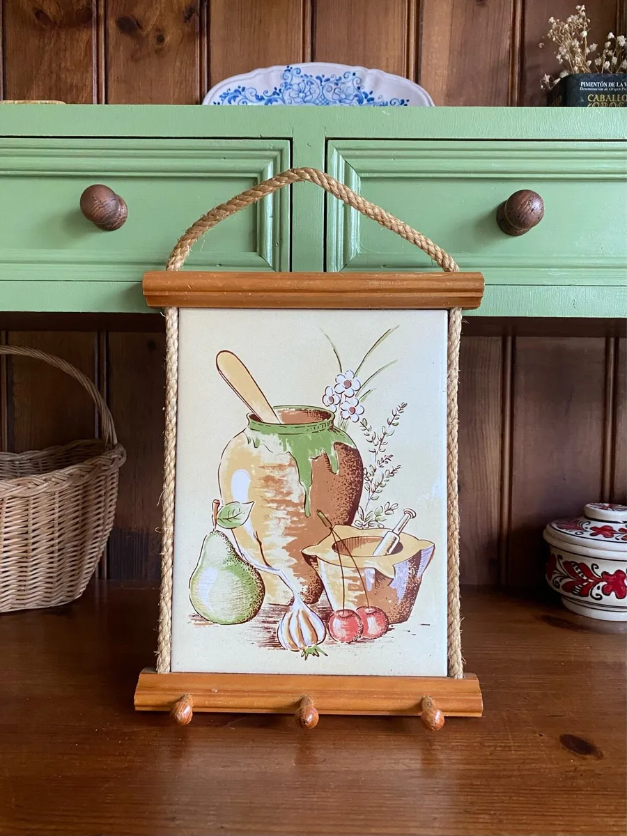 Vintage 70s Kitchen Tile Wall Hanger - Image 1