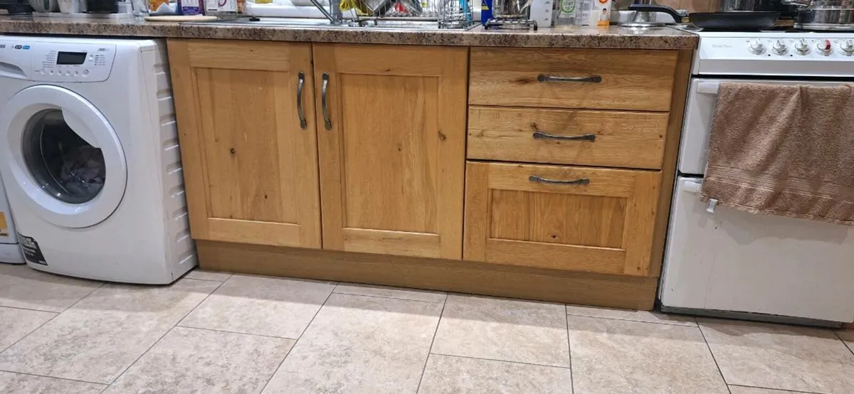 solid wood kitchen units - Image 4