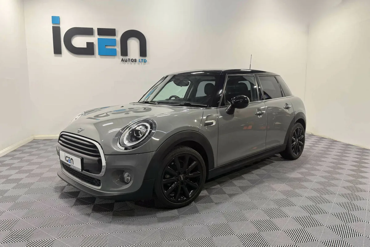 Mini Cooper 1.5 Cooper D 5dr - Image 1