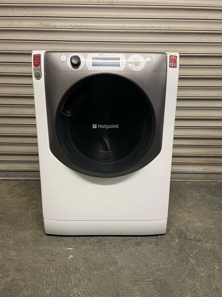 Hotpoint Aqualtis Washing Machine 11kg load - Image 1