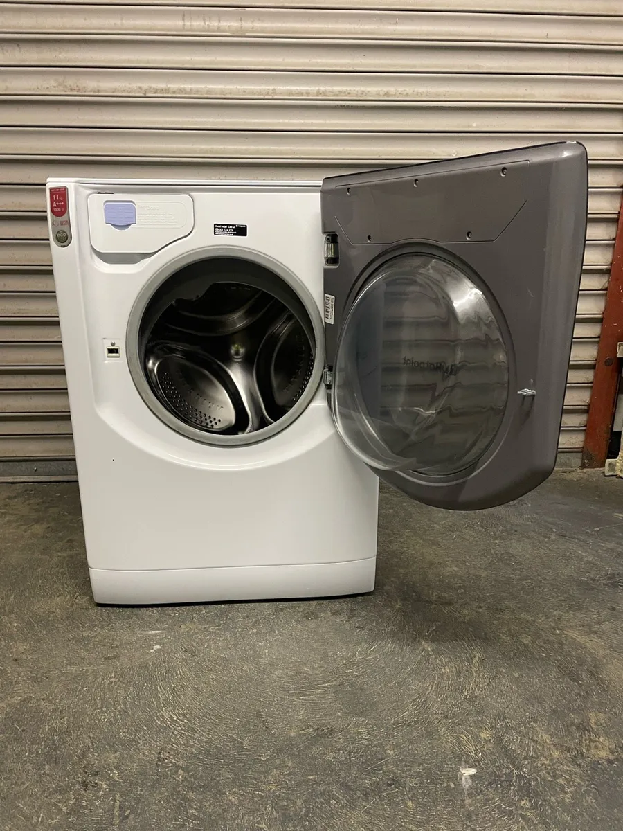Hotpoint Aqualtis Washing Machine 11kg load - Image 4