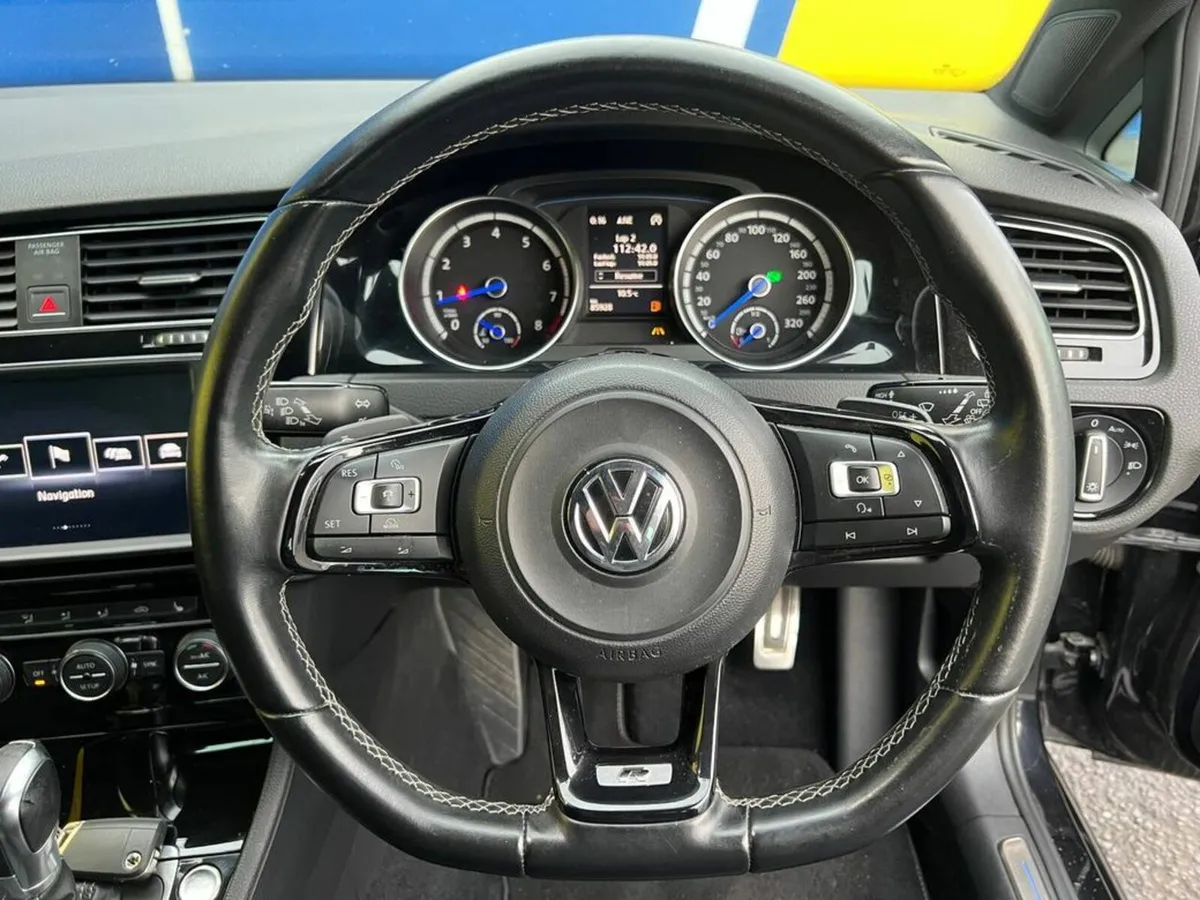 Volkswagen Golf R 4MOTION 2.0 TSI // SERVICE HISTO - Image 4