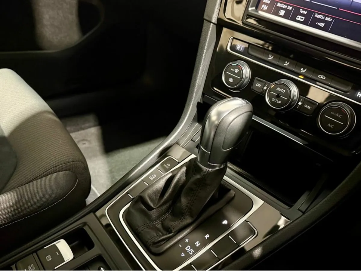 Volkswagen Golf 1.4 Highline - Image 3