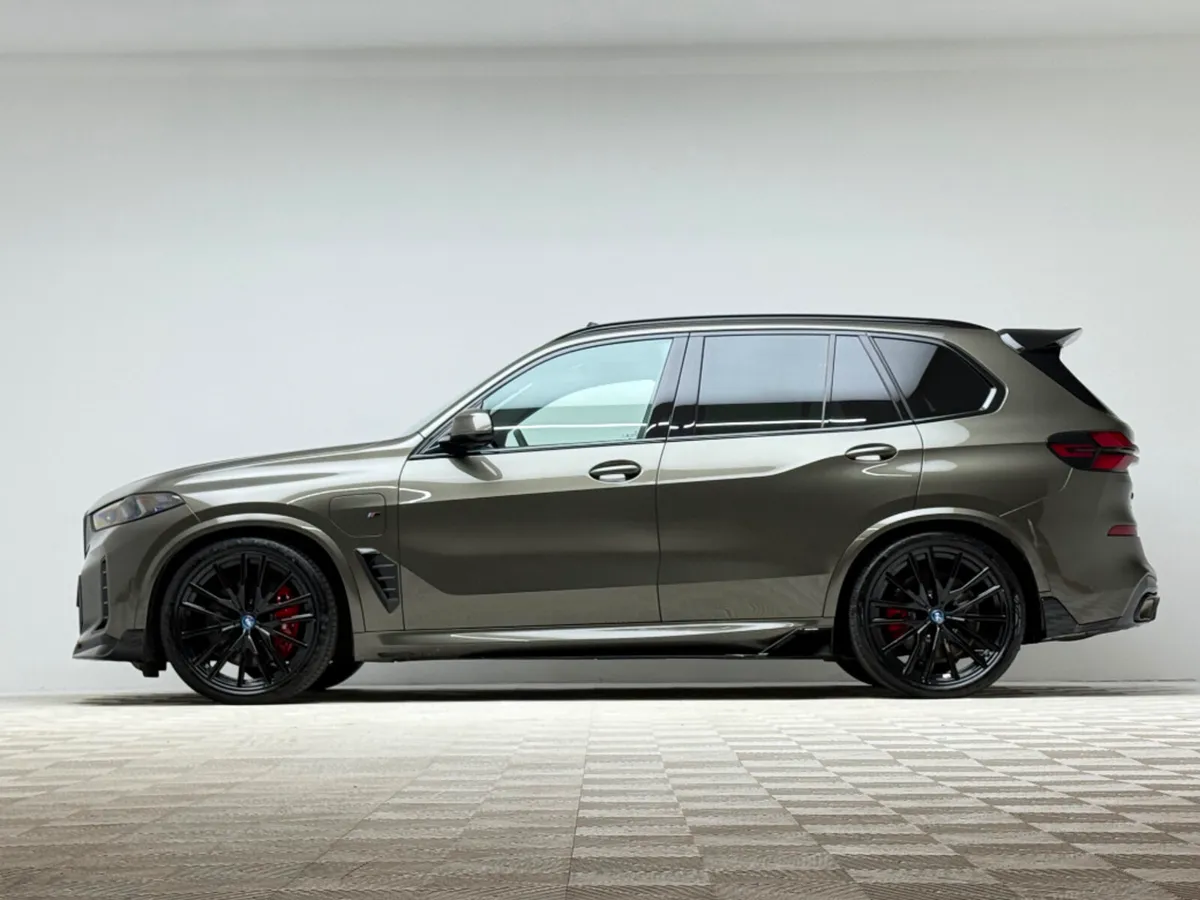BMW X5 50E M SPORT XDRIVE *HUGE SPEC* - Image 4