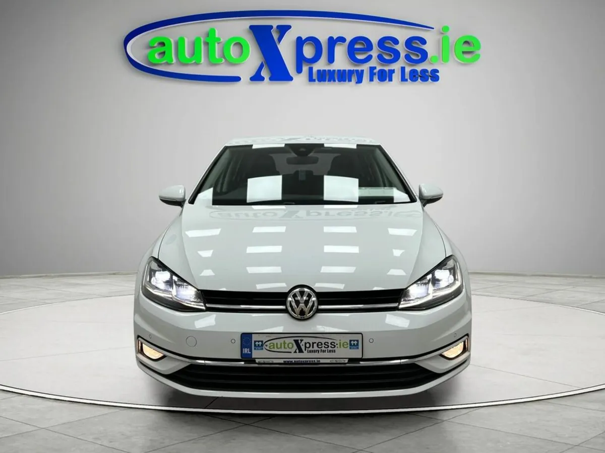 Volkswagen Golf 1.2 TSI Automatic - Image 3