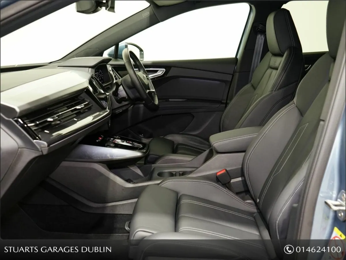 Audi Q4 e-tron *S/LINE 45 – BIGGER BATTERY* Q4 E-T - Image 3