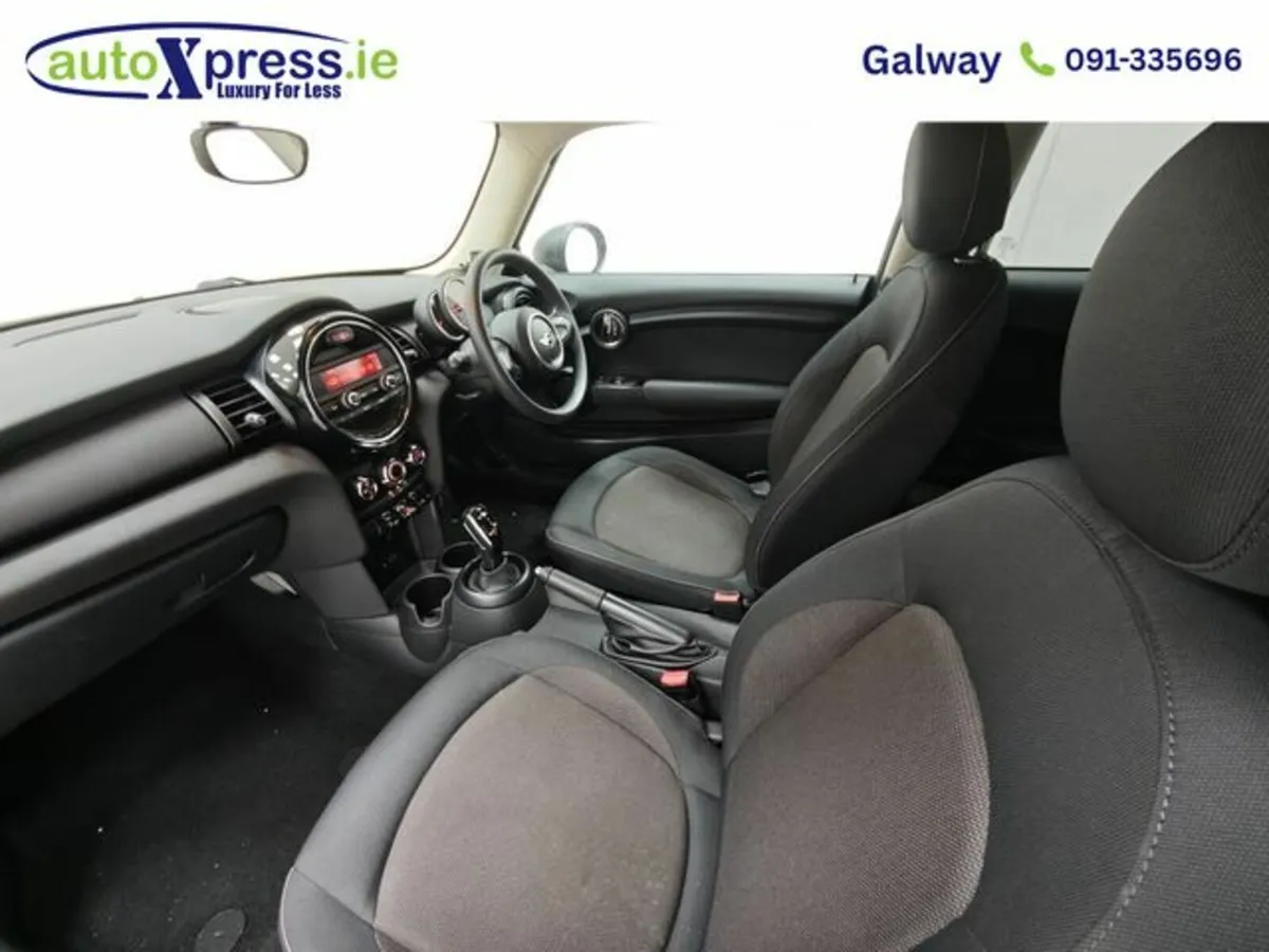 Mini Cooper ONE 1.5 Automatic - Image 2