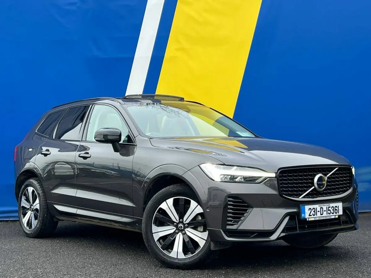 Volvo XC60 T6 PLUS DARK AWD 2.0 HYBRID // OPENING - Image 3
