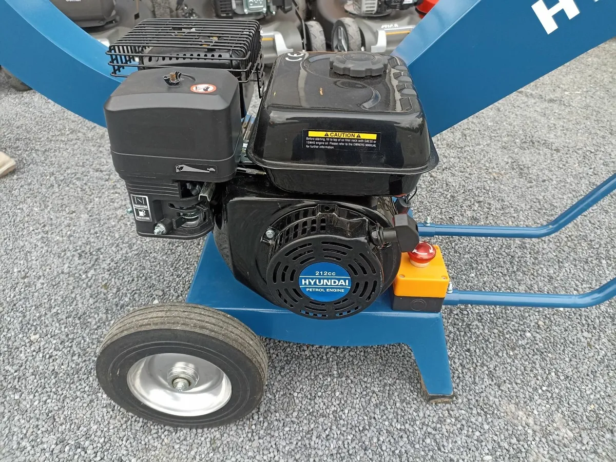 HYUNDAI HYCH6560 GARDEN WOOD CHIPPER,SHREDDER - Image 3