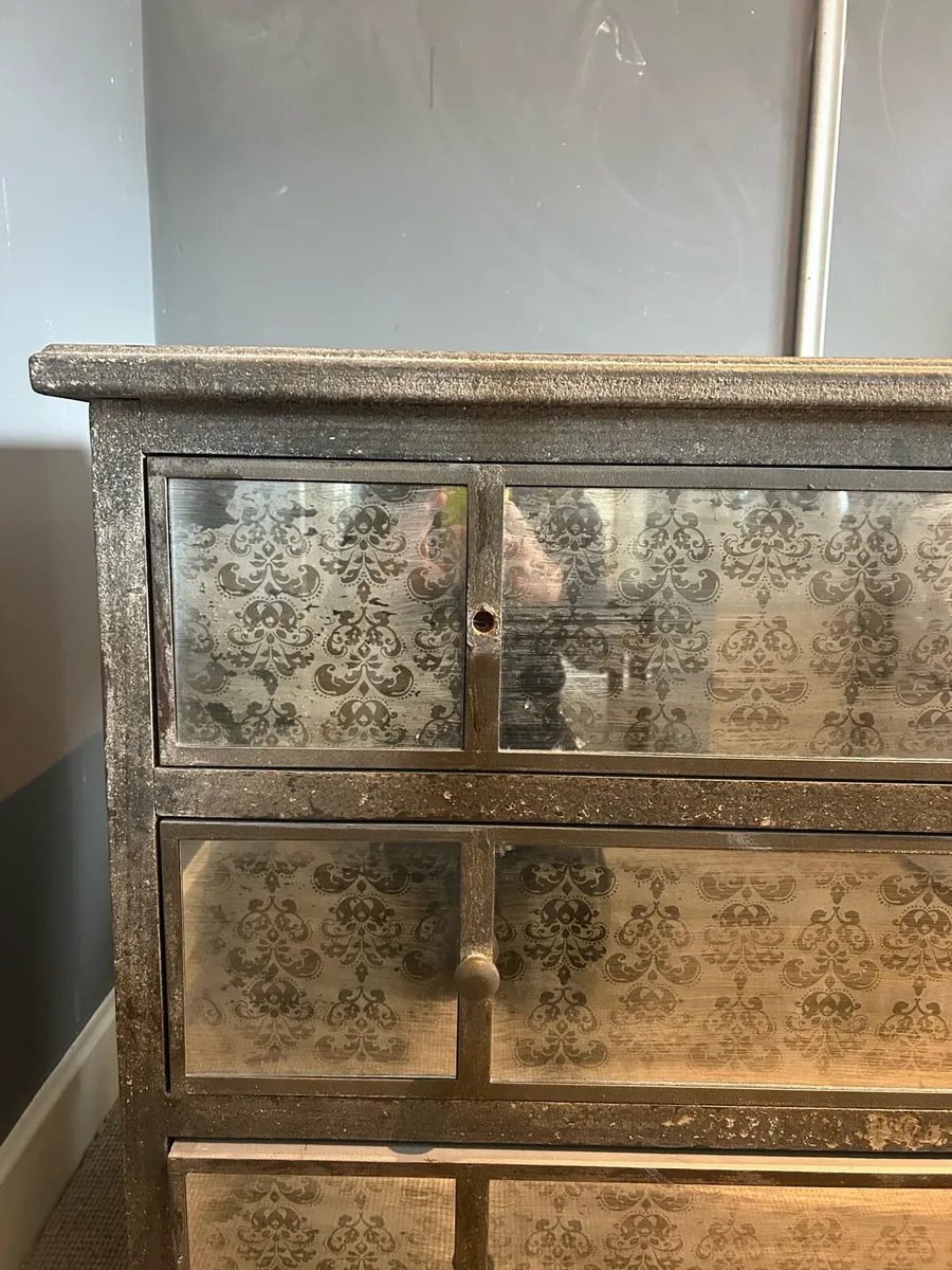 Chest of drawers - Image 3