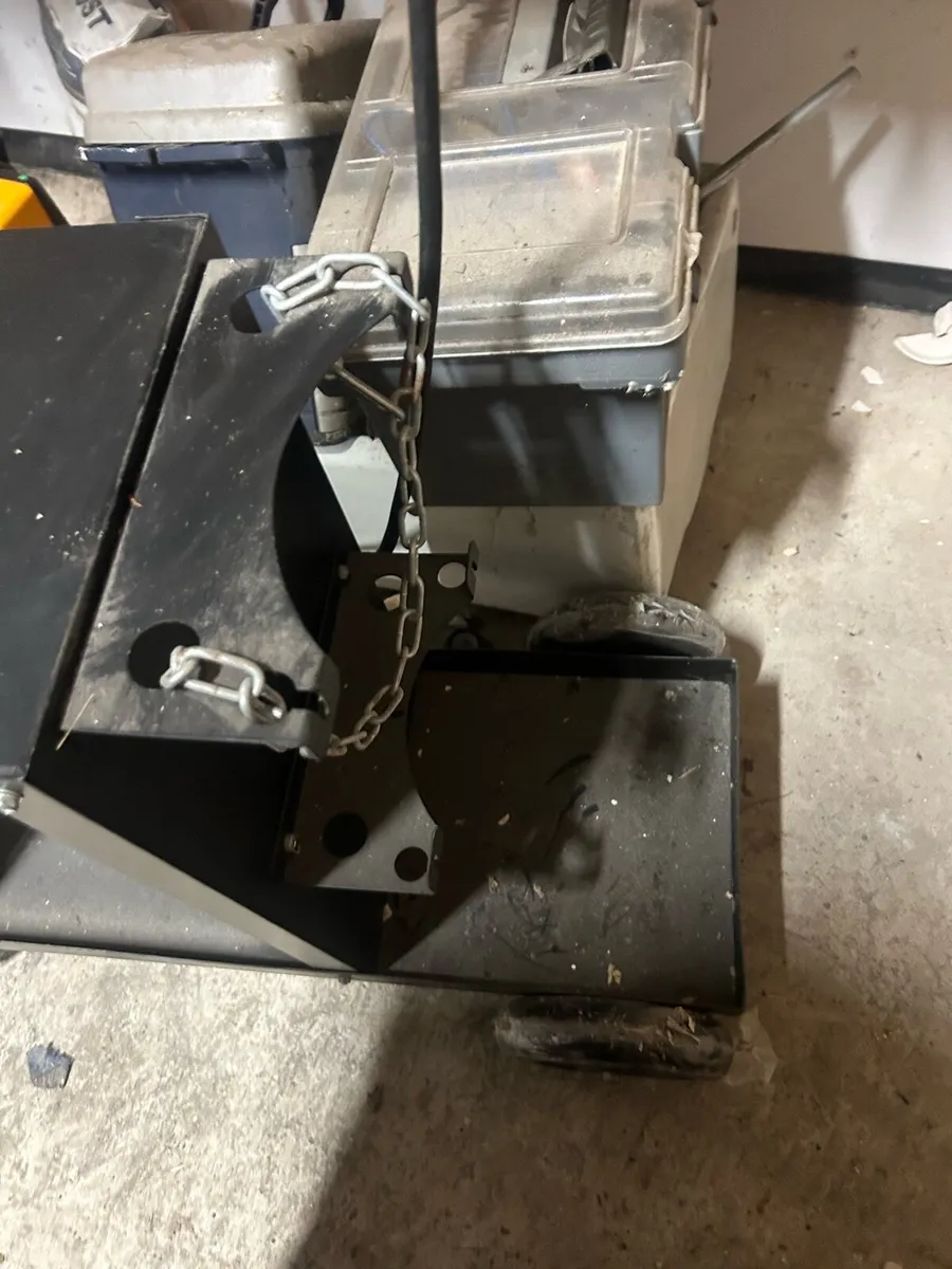 Welding trolley - Image 2