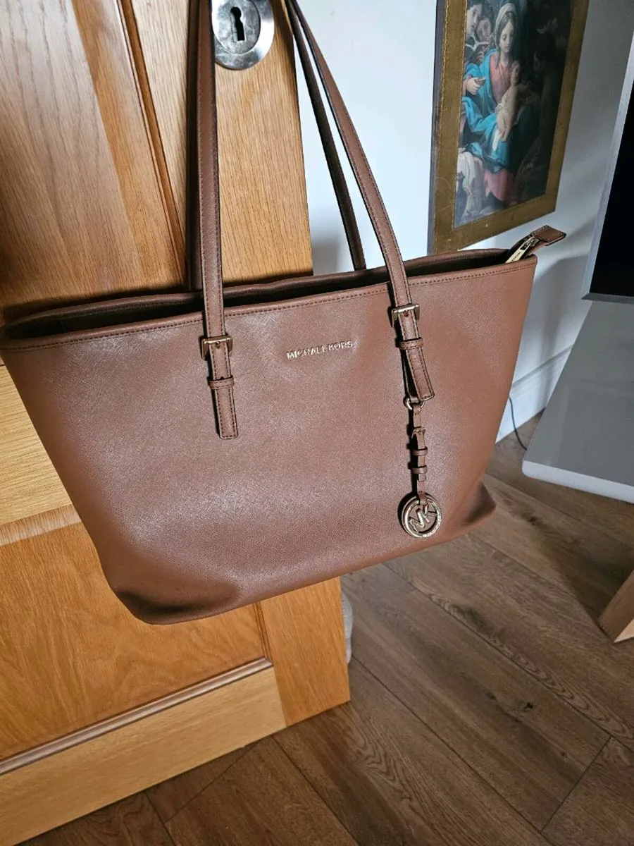 Genuine Michael Kors bag - Image 1