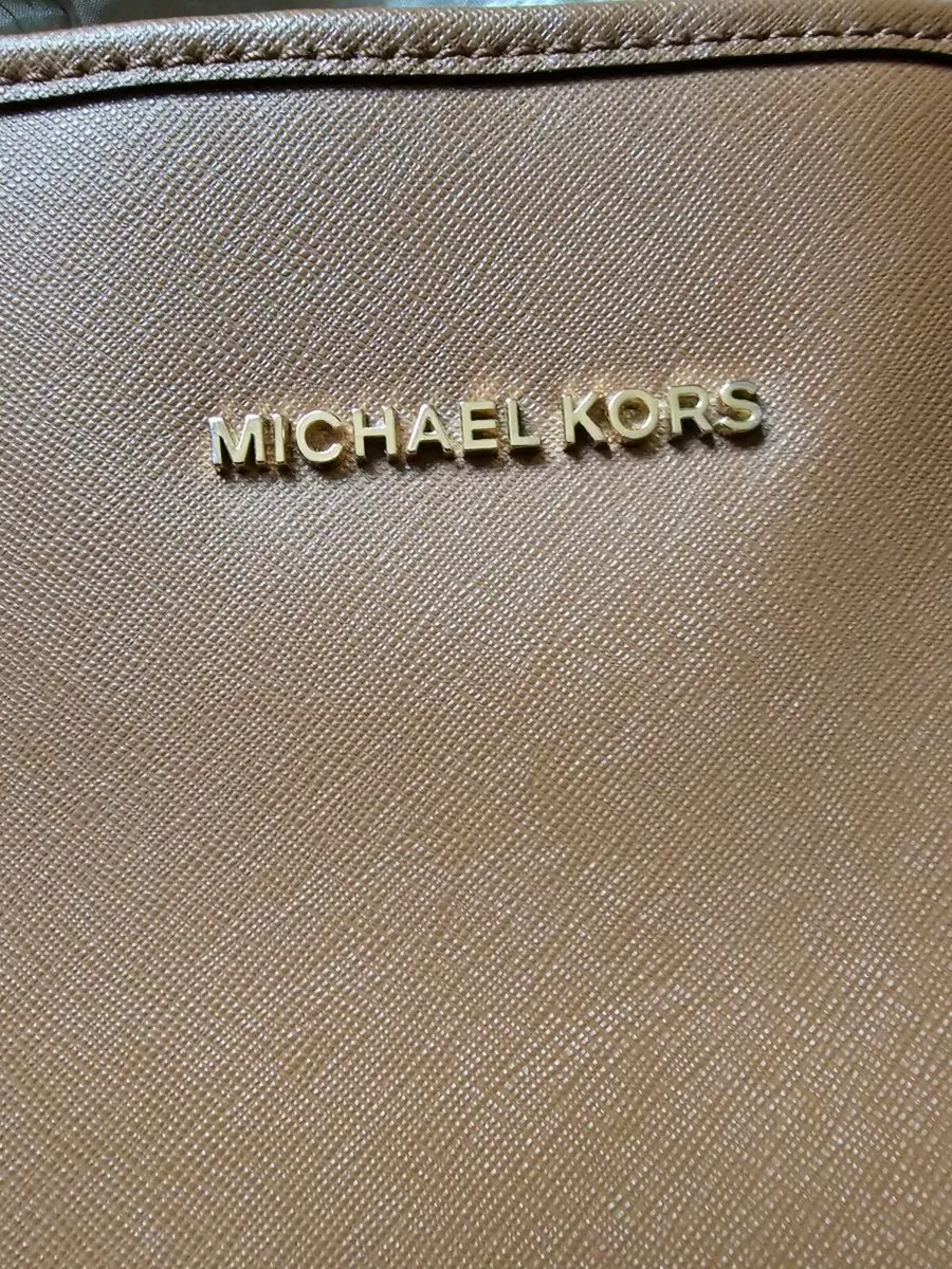 Genuine Michael Kors bag - Image 4