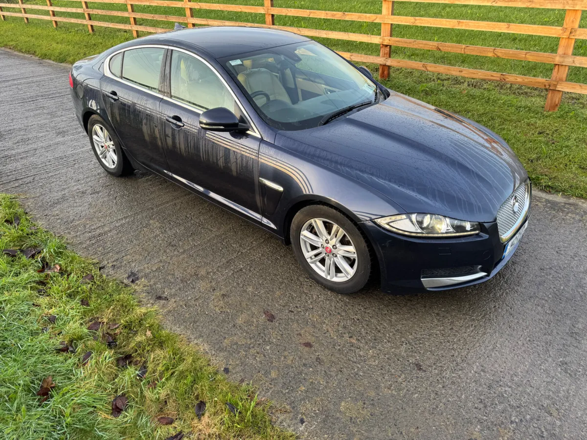 Jaguar XF,Automatic,New timing belt and water pump - Image 2