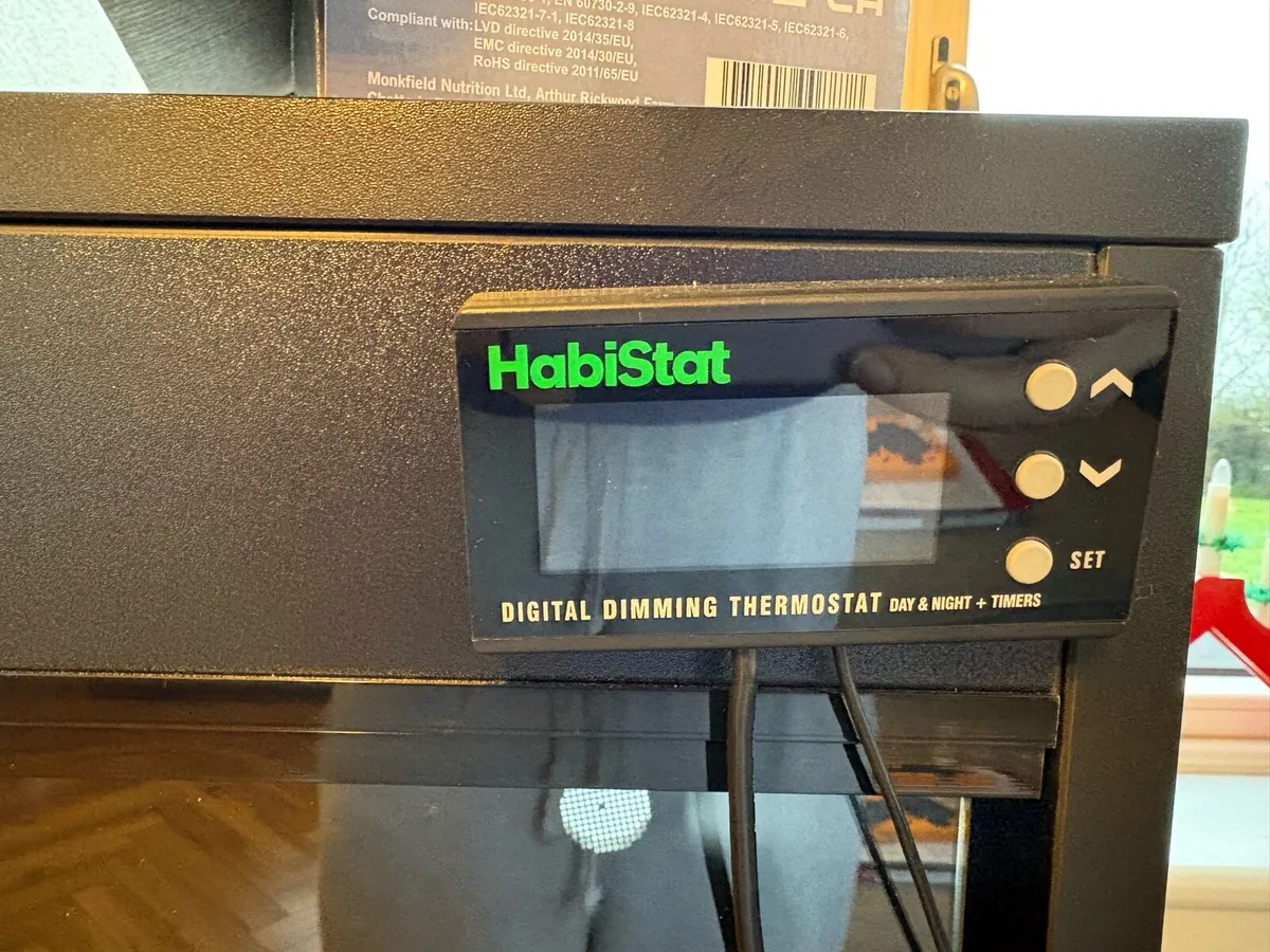 Reptile/Tortoise Tank with all the Accessories - Image 3