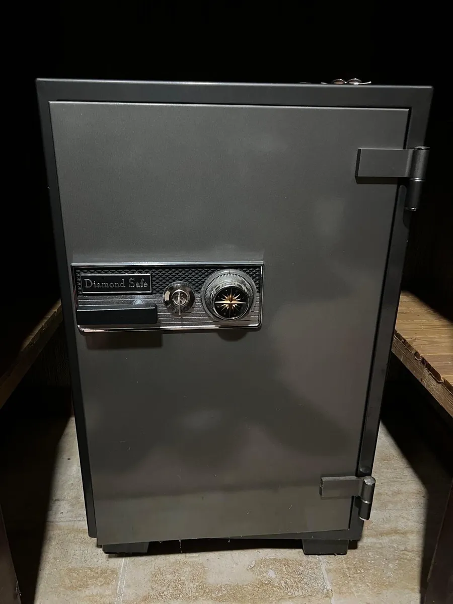 Safe fireproof diamond - Image 2