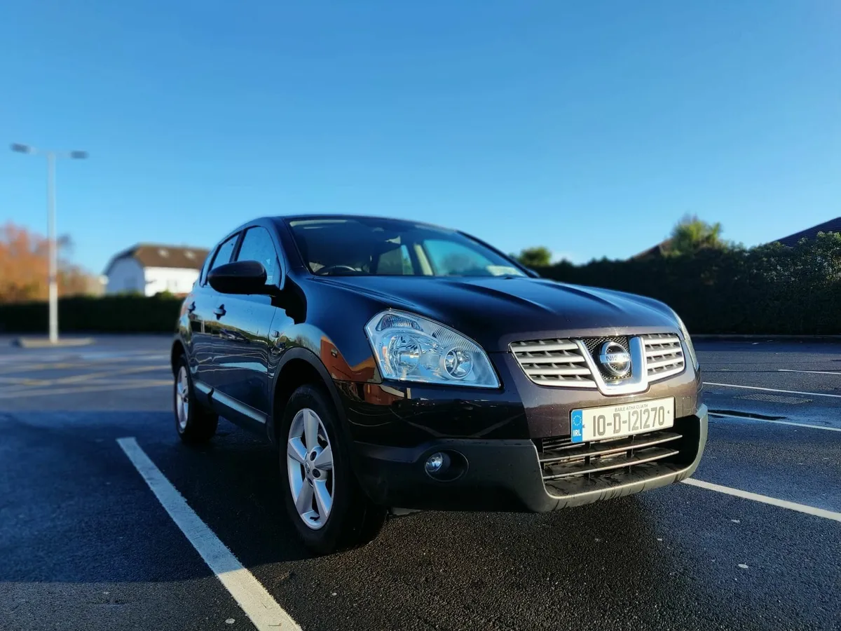 Nissan Qashqai 2010 - Image 1