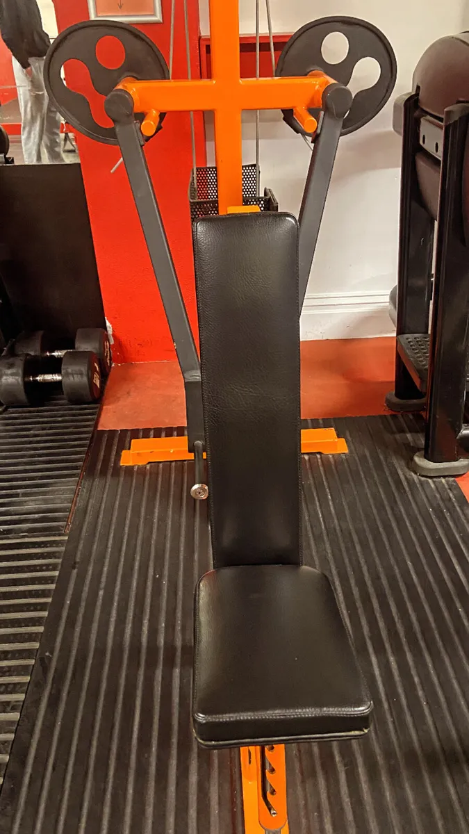 Lat Raise Machine - Image 2