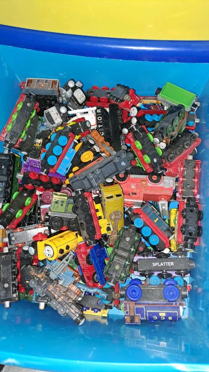 Box of Cars and Thomas the Tank engines - Image 3