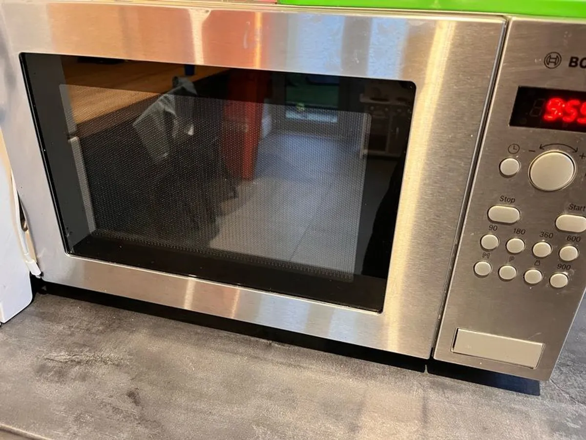 Bosch Microwave - Image 1