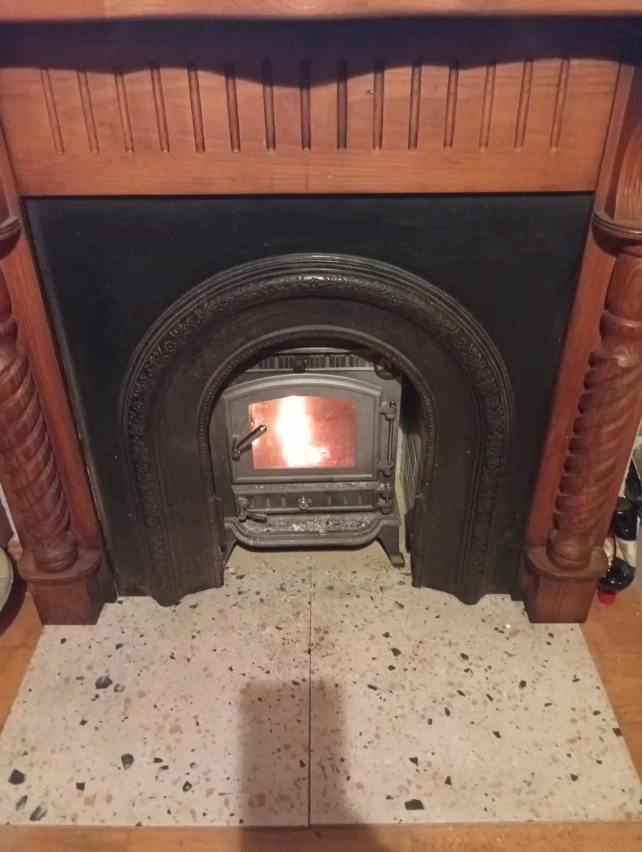 Cast Iron Henley Stove 8kw fireplace full set - Image 1