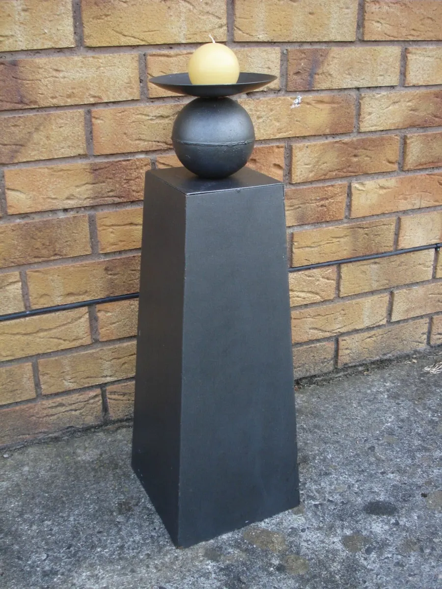 LARGE  METAL CANDLE HOLDER PYRAMID STYLE. - Image 2