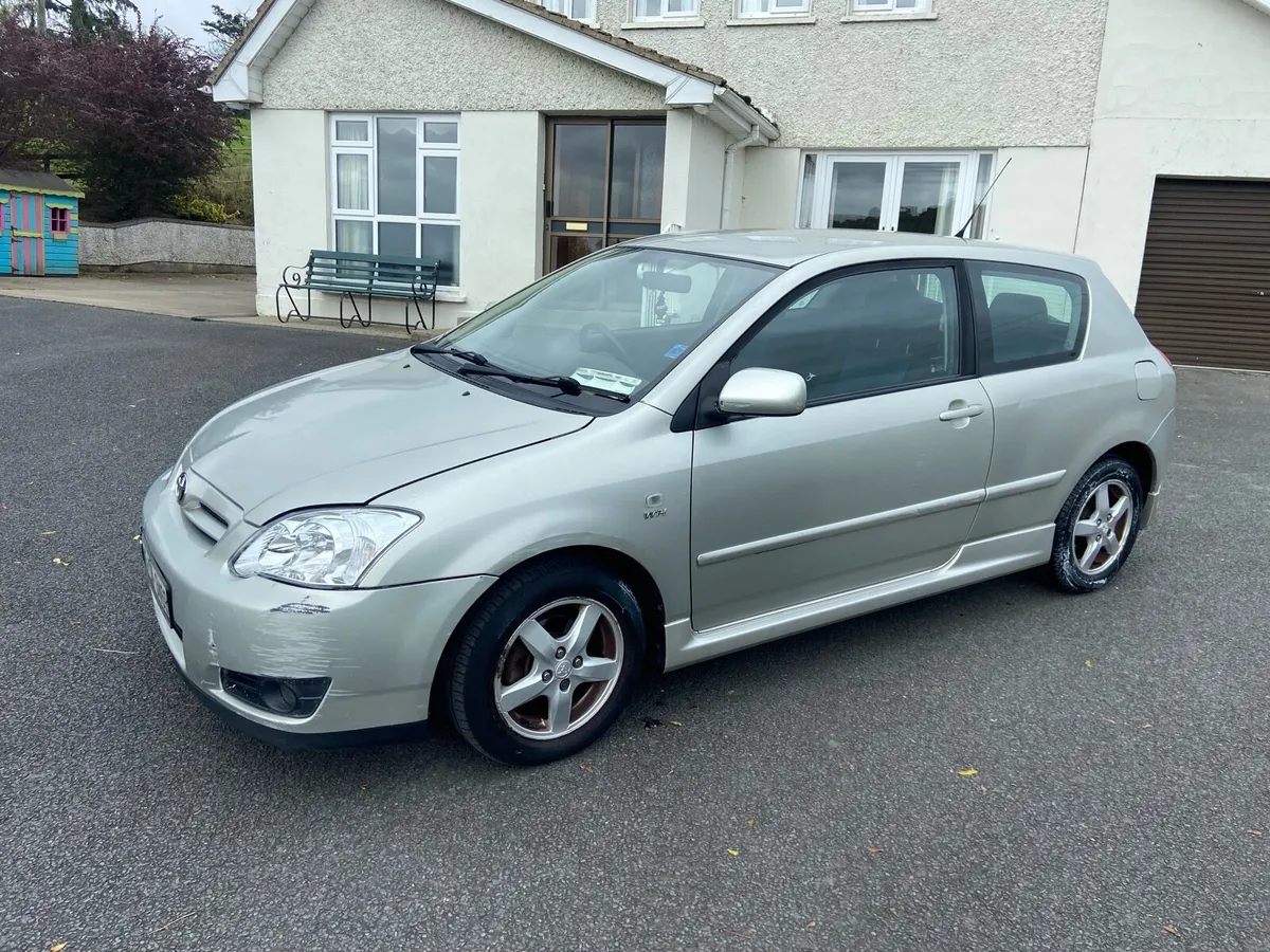Toyota Corolla 3dr 1.6 petrol - Image 2