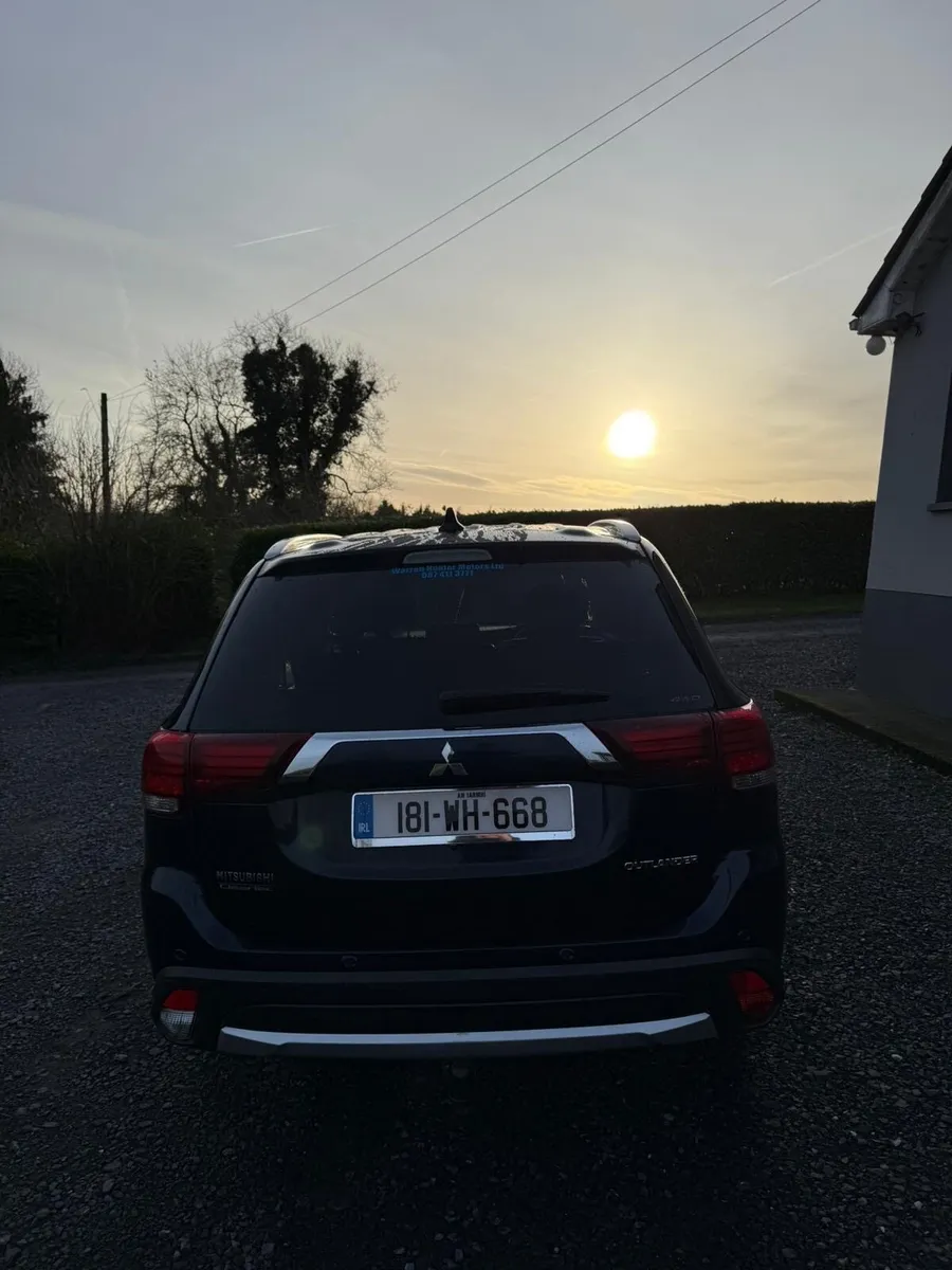 Mitsubishi Outlander *Nct 2028 - Image 4