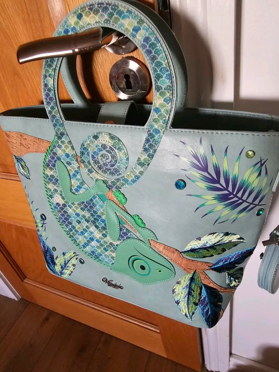 Genuine Vendula Animal Park Bag with purse - Image 3