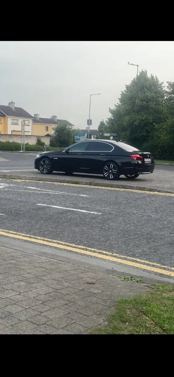 BMW 5-Series 2013 - Image 1