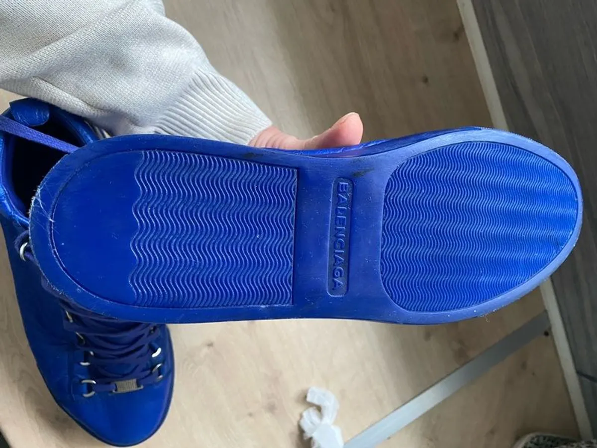 balenciaga arena blue leather trainers - Image 4